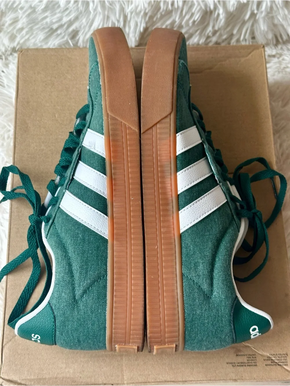 ADIDAS Daily 3.0 Collegiate Green White Gum Sole Sneakers Men’s Size 9 IF7487